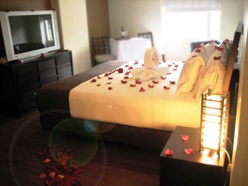 Hotel Santa Barbara Real Bogota Buitenkant foto